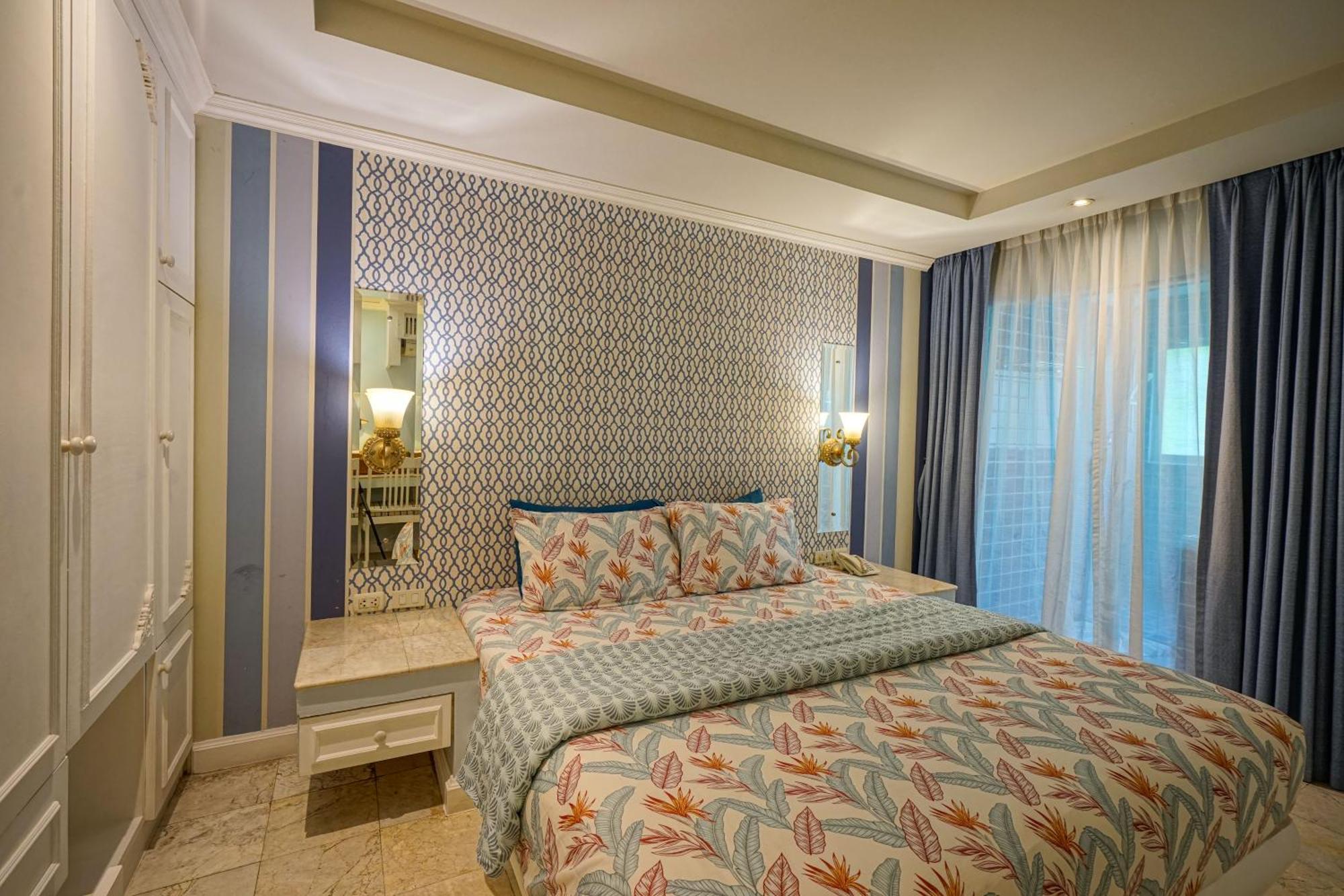 At Pingnakorn Nimman Hotel Csiangmaj Kültér fotó