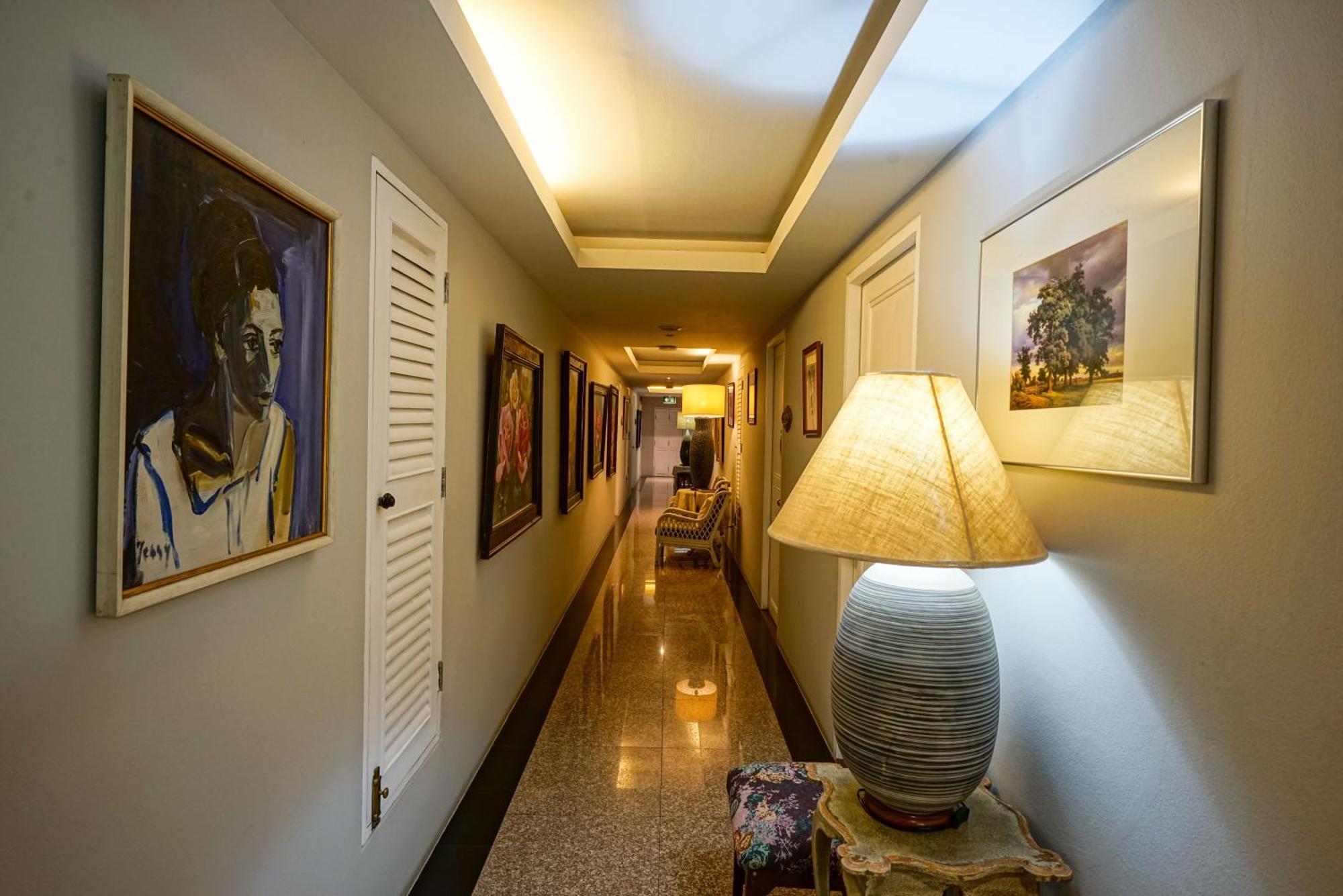 At Pingnakorn Nimman Hotel Csiangmaj Kültér fotó