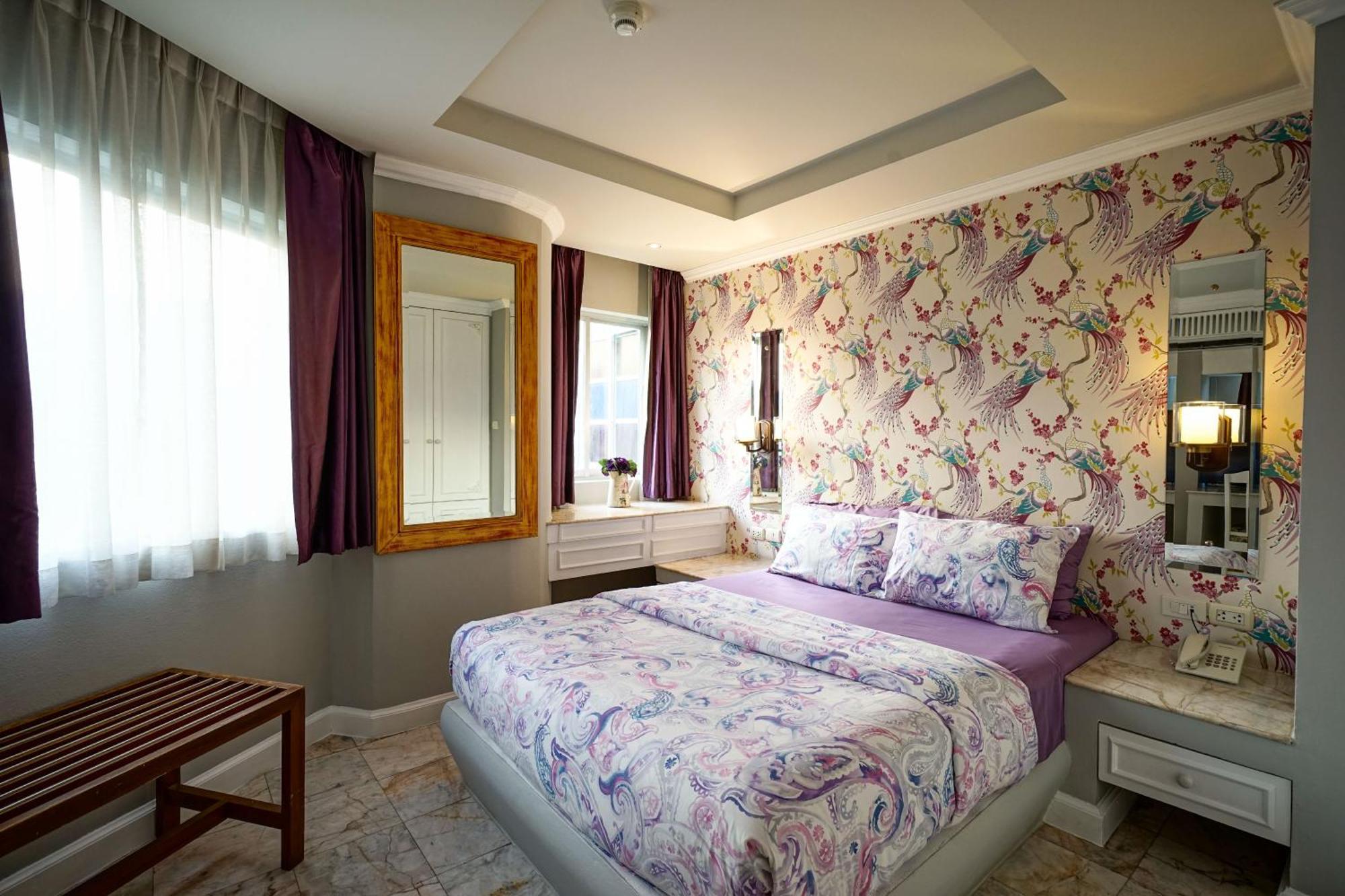 At Pingnakorn Nimman Hotel Csiangmaj Kültér fotó
