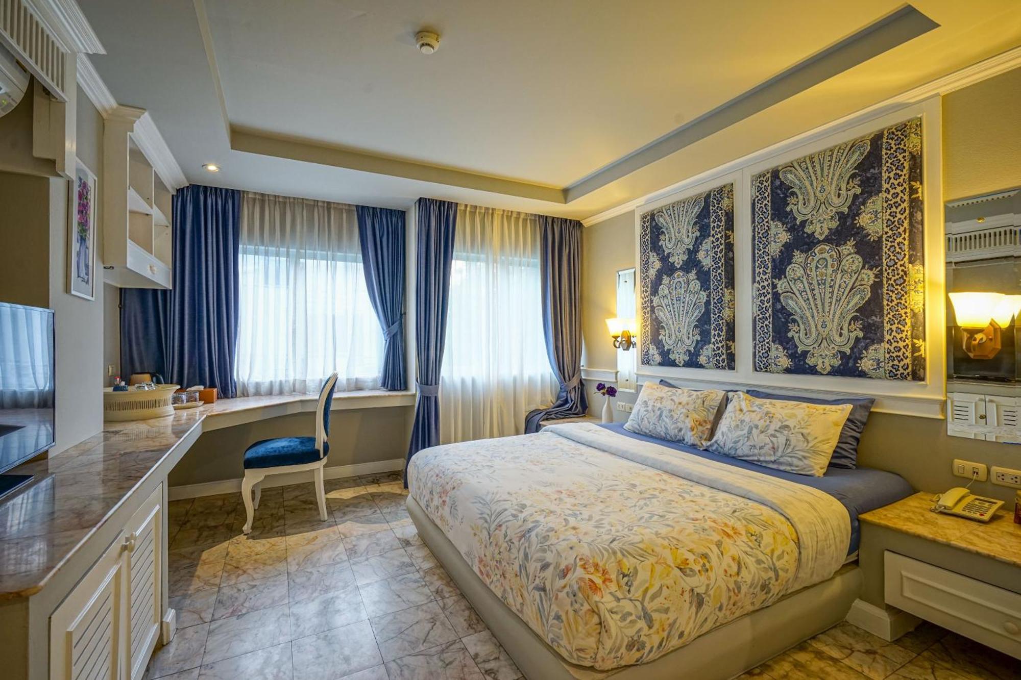At Pingnakorn Nimman Hotel Csiangmaj Kültér fotó